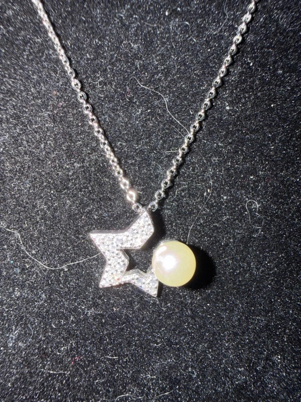 925 Silver Star and Pearl Pendant Necklace - White Pearl - Picture 2 of 7